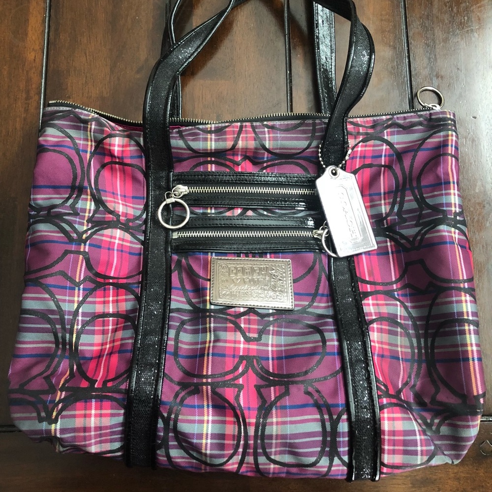 Coach poppy purse
